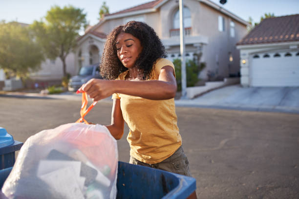 Best Garage Cleanout Services  in Sweetser, IN